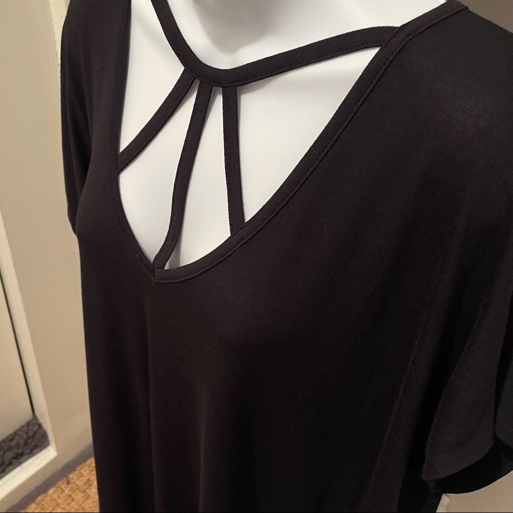 NWT Express black top with straps neck to chest - Picture 2 of 9